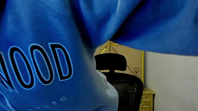 Dylan Taylor online show from October 20, 2025, 4:02 am