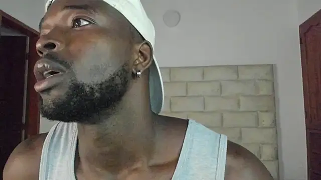 Dylan Taylor online show from November 8, 2025, 11:54 am