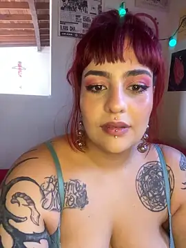 Snapshot of name_less_lulu chatting on March 5, 2026, 2:57 pm name less lulu online show from March 5, 2026, 2:57 pm