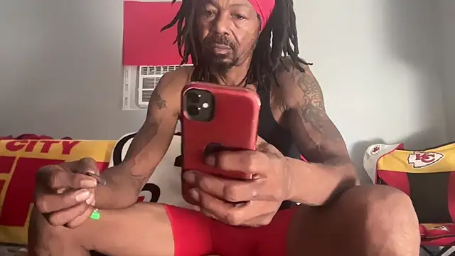 skarfosbabes69 online show from October 7, 2025, 1:25 am