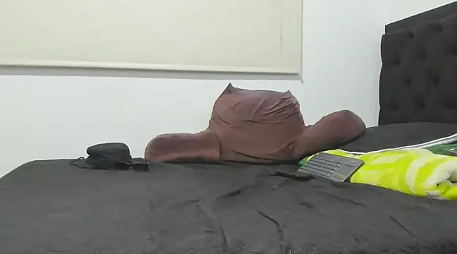 Snapshot of latin_bbc chatting on January 12, 2025, 4:31 am latin bbc online show from January 12, 2025, 4:31 am