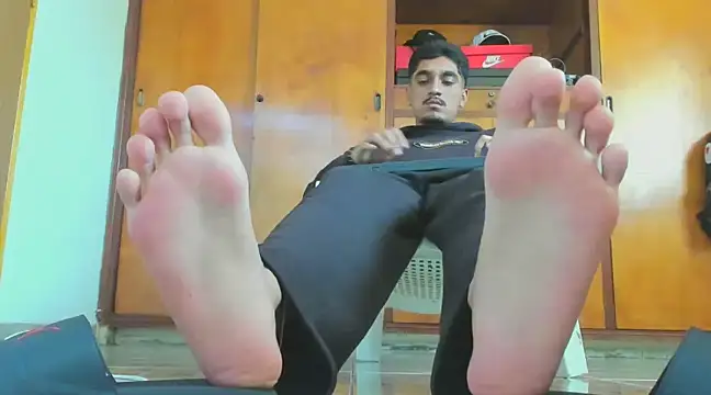 Snapshot of latin_bbc chatting on January 13, 2025, 1:06 pm latin bbc online show from January 13, 2025, 1:06 pm