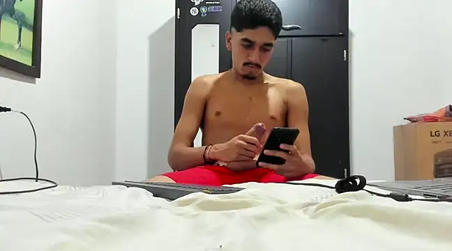 Snapshot of latin_bbc chatting on February 1, 2025, 4:24 am latin bbc online show from February 1, 2025, 4:24 am