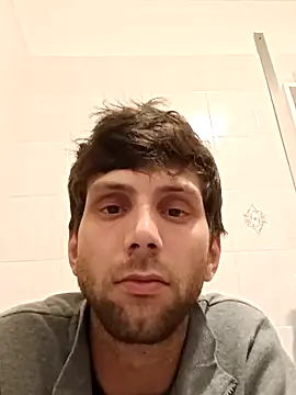 dariodario online show from February 19, 2025, 10:09 pm