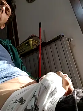 dariodario online show from March 3, 2025, 7:21 am