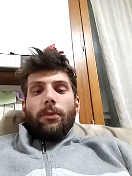 dariodario online show from December 3, 2025, 12:47 pm