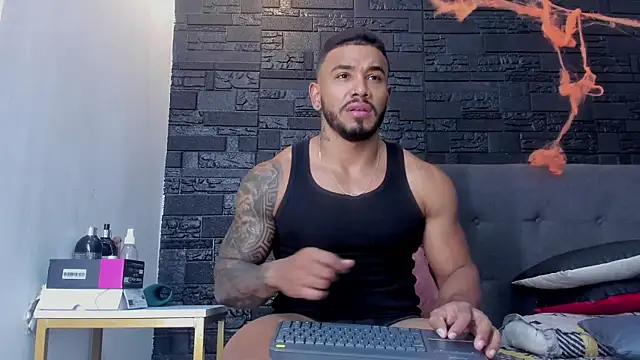 bruno miller  online show from October 31, 2025, 9:16 pm