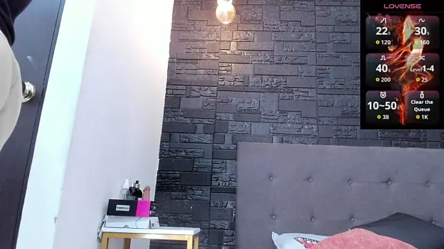 bruno miller  online show from November 4, 2025, 9:14 pm