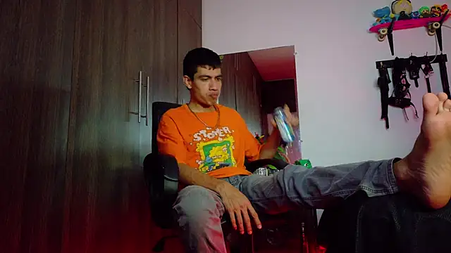 Snapshot of Nymphobuddies chatting on January 30, 2025, 4:16 am Nymphobuddies online show from January 30, 2025, 4:16 am