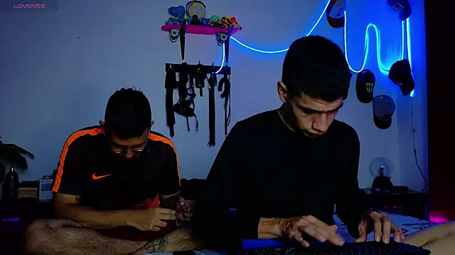 Snapshot of Nymphobuddies chatting on February 11, 2025, 1:52 am Nymphobuddies online show from February 11, 2025, 1:52 am