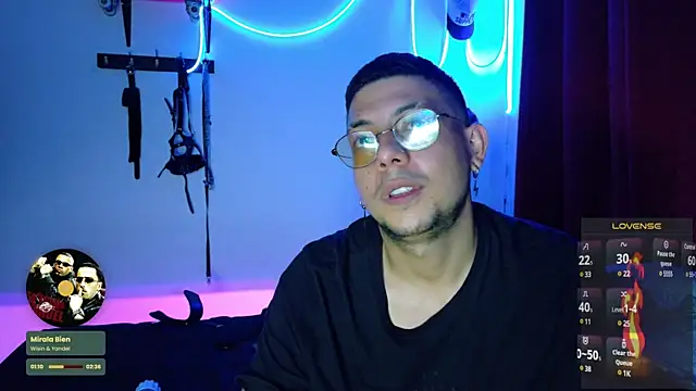 Snapshot of Nymphobuddies chatting on March 10, 2025, 6:05 am Nymphobuddies online show from March 10, 2025, 6:05 am