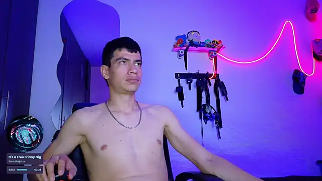 Snapshot of Nymphobuddies chatting on March 21, 2025, 3:22 am Nymphobuddies online show from March 21, 2025, 3:22 am