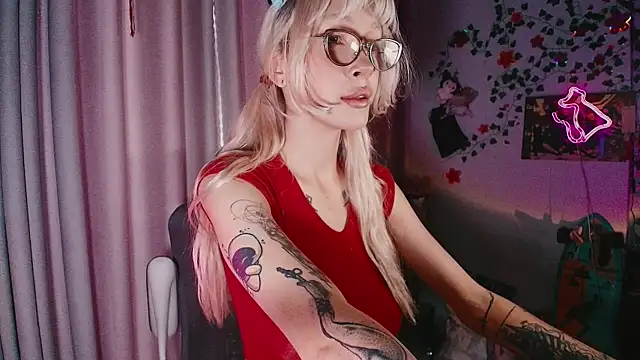 sweed angel online show from July 4, 2026, 7:36 am