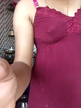 Snapshot of Tamil_Shalini_Lustyy chatting on September 13, 2025, 3:17 am Tamil Shalini Lustyy online show from September 13, 2025, 3:17 am