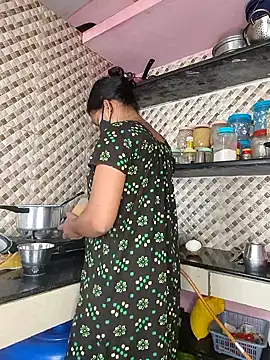 Snapshot of Tamil_Shalini_Lustyy chatting on October 9, 2025, 3:04 am Tamil Shalini Lustyy online show from October 9, 2025, 3:04 am