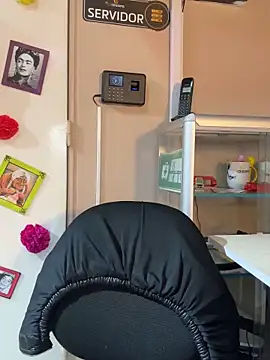 cherry coper online show from October 6, 2025, 11:51 am