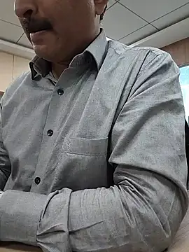 samee00721 online show from January 12, 2026, 9:14 am