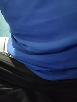 samee00721 online show from March 26, 2026, 2:22 pm