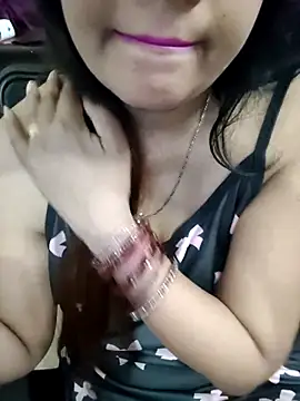 Snapshot of Mayuri77 chatting on July 17, 2026, 7:37 am Mayuri77 online show from July 17, 2026, 7:37 am