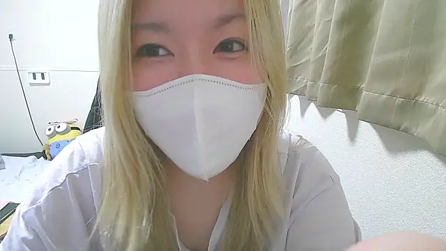 Snapshot of Remi_official chatting on September 9, 2025, 9:14 pm Remi official online show from September 9, 2025, 9:14 pm