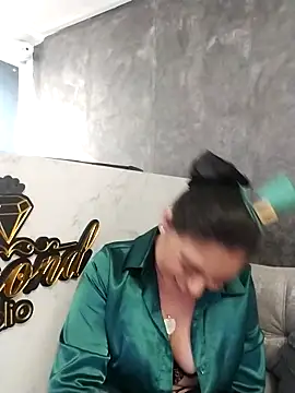 ElizabethWeil online show from March 17, 2025, 2:45 pm