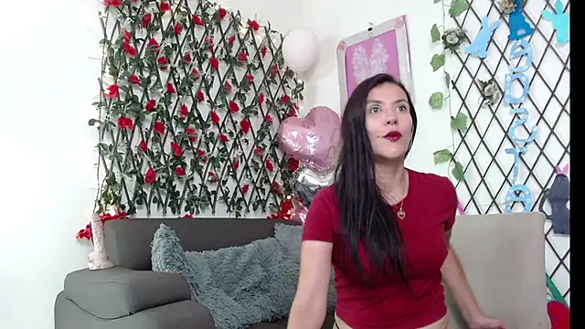 GeorginaBianco online show from April 13, 2026, 12:10 pm