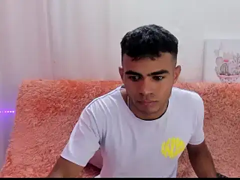 alessandro 2005 online show from February 3, 2025, 12:25 am