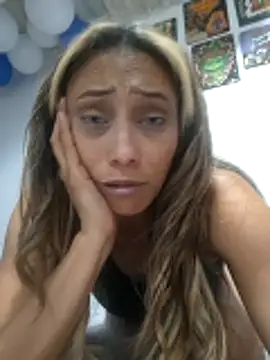 salome drasin online show from April 6, 2026, 4:46 am