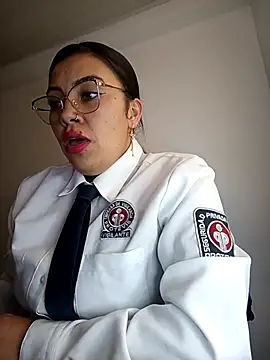 LIZ-06  online show from October 4, 2025, 4:05 pm