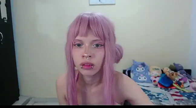 Snapshot of hachi_kitty chatting on March 8, 2025, 3:28 am hachi kitty online show from March 8, 2025, 3:28 am