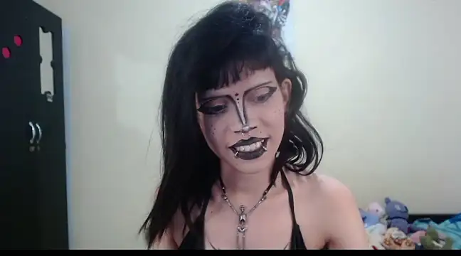 Snapshot of hachi_kitty chatting on March 20, 2025, 2:19 am hachi kitty online show from March 20, 2025, 2:19 am