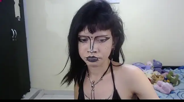 Snapshot of hachi_kitty chatting on March 20, 2025, 5:24 am hachi kitty online show from March 20, 2025, 5:24 am