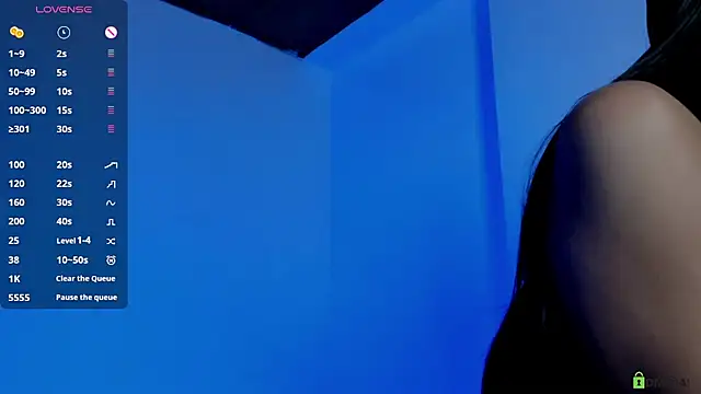 lia  Suummer online show from December 17, 2024, 8:34 am