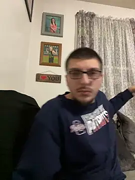 Snapshot of Carpy_ chatting on December 6, 2024, 2:35 am Carpy online show from December 6, 2024, 2:35 am