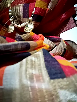 Cute-chinny online show from February 5, 2025, 12:42 am