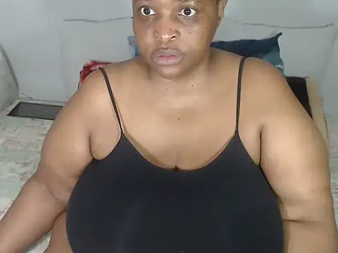 Snapshot of BootyDiva5 chatting on March 11, 2025, 3:16 am BootyDiva5 online show from March 11, 2025, 3:16 am