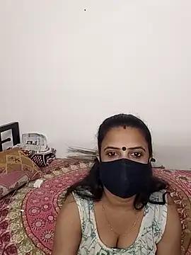 Cute-manisha online show from April 13, 2026, 1:16 pm