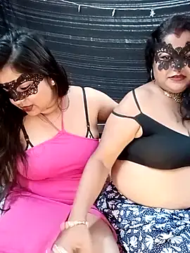 hottbabycam online show from June 2, 2026, 3:47 pm