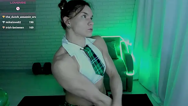 Snapshot of Lisa_Ray chatting on March 1, 2025, 7:41 am Lisa Ray online show from March 1, 2025, 7:41 am