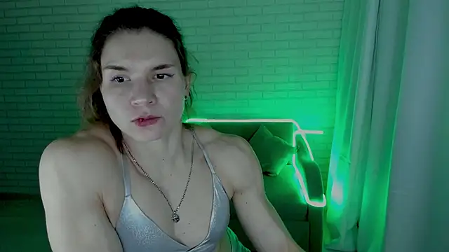 Snapshot of Lisa_Ray chatting on March 7, 2025, 2:46 am Lisa Ray online show from March 7, 2025, 2:46 am