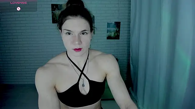 Snapshot of Lisa_Ray chatting on February 24, 2026, 9:46 pm Lisa Ray online show from February 24, 2026, 9:46 pm