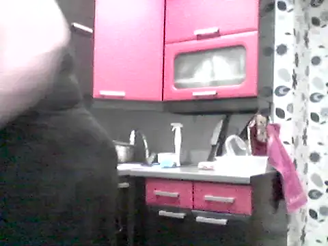 Lisa Suzie online show from February 14, 2025, 2:02 pm