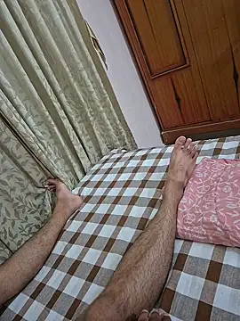 Snapshot of rayyan_krish chatting on February 16, 2025, 5:37 pm rayyan krish online show from February 16, 2025, 5:37 pm