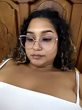 BrendaGirs online show from March 27, 2026, 8:37 am