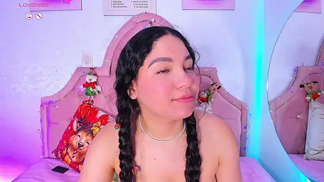 amandalee01 online show from November 30, 2025, 7:51 pm