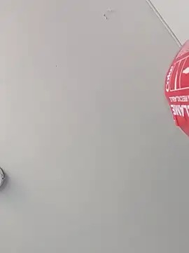 Darly Gomez online show from December 24, 2024, 9:00 pm