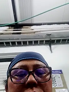 Darly Gomez online show from December 27, 2024, 4:58 am