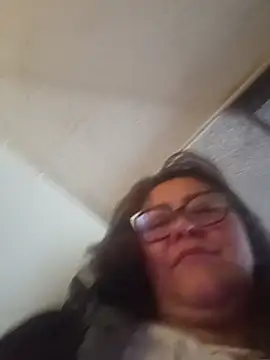 Snapshot of Darly_Gomez chatting on May 26, 2026, 4:14 pm Darly Gomez online show from May 26, 2026, 4:14 pm