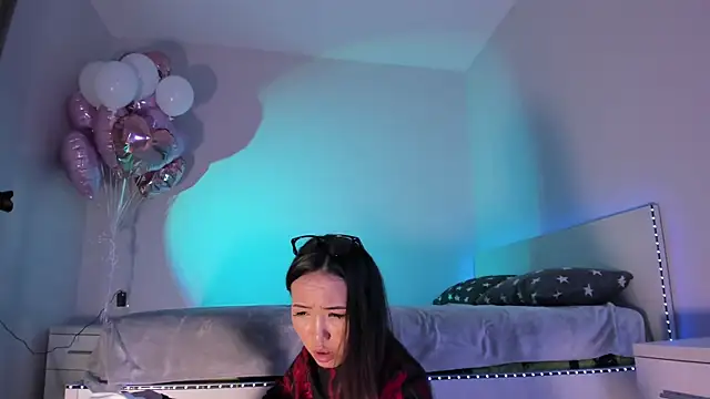 Mishel Blessing online show from February 20, 2025, 2:29 am