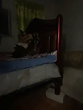 Snapshot of manuamador chatting on May 7, 2026, 4:51 am manuamador online show from May 7, 2026, 4:51 am